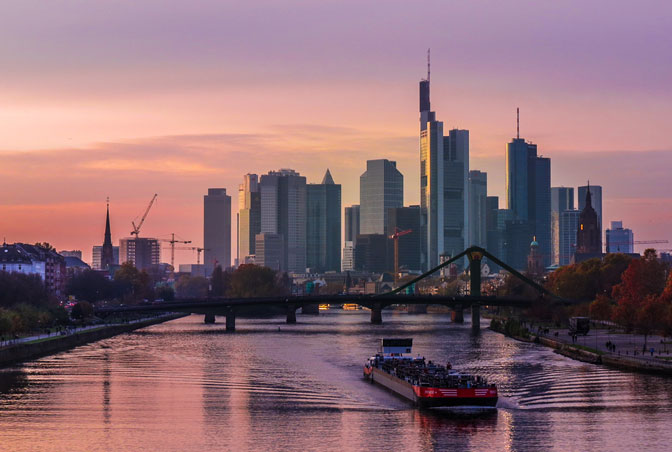 Frankfurt MainTowerAndSkyline #copyright Kiefer.scale-140